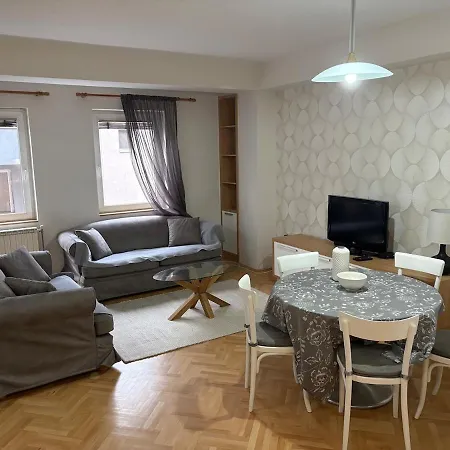 Modern&cozy In Apartament